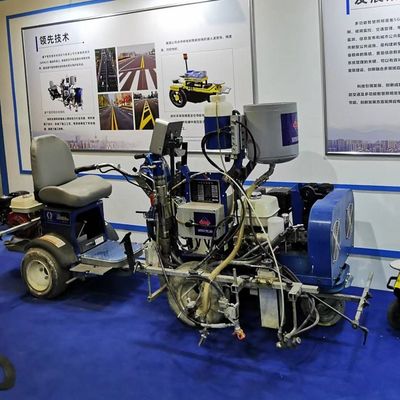 Termoplastik yol hattı iki bileşenli yol işaretleme makinesi Hidrostatik sürücü
